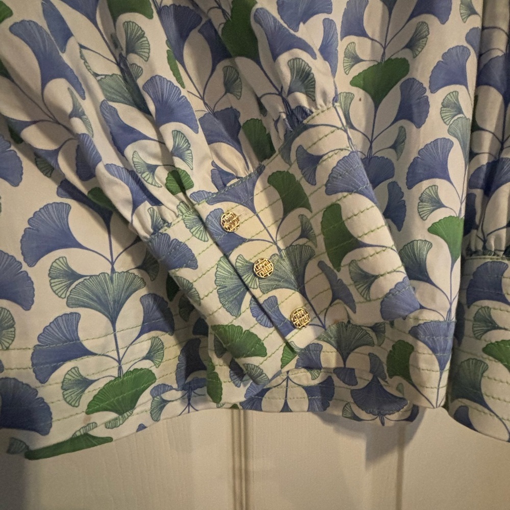 Emely Mccarthy Floral Patterned Women's blouse - Picture 3 of 8